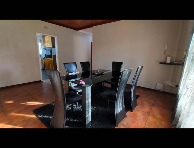 4 BEDROOM HOUSE FOR SALE IN PROTEA PARK